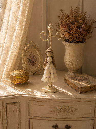 عروسک دکوری دست ساز اما
